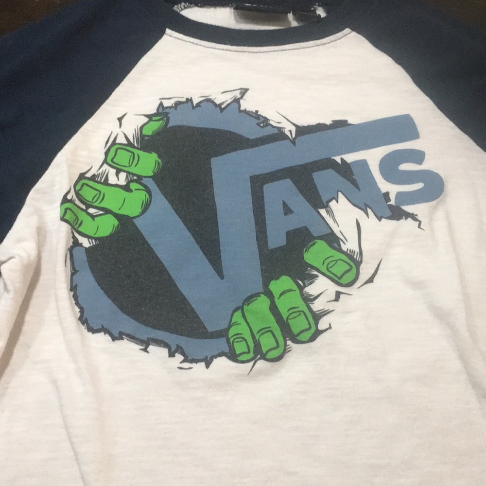 Cool Vans long sleeve zombie 🧟‍♂️ shirt